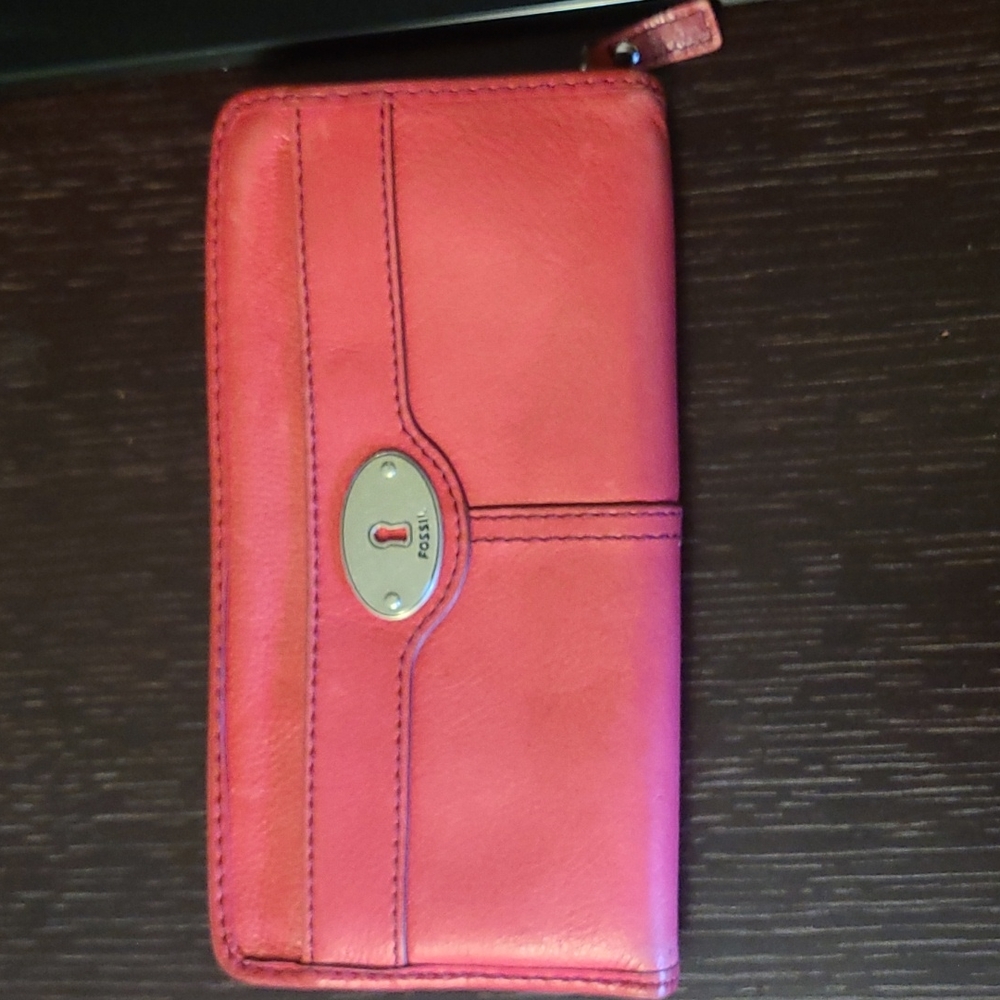 Fossil wallet